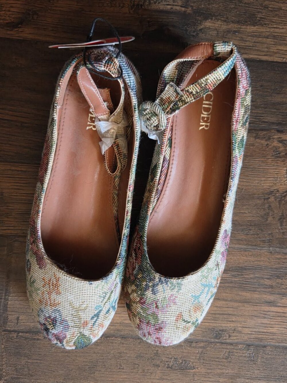 NWT tapestry needlepoint mary janes - Picture 2 of 3